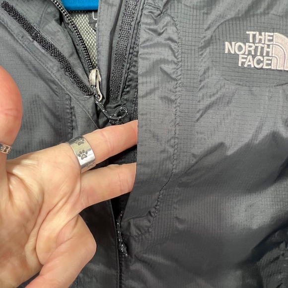 |•THE NORTH FACE•| Lightweight Jacket Windbreaker Rain Size Small - Picture 5 of 11